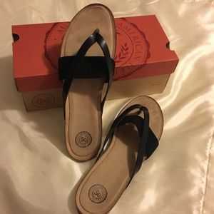 NWT Sonoma Sandals in black